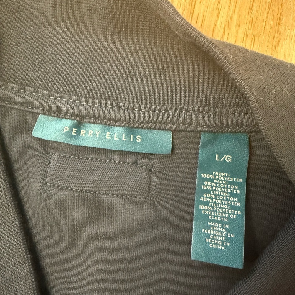 PERRY ELLIS PONTE KNIT PLAID QUILTED VEST - Picture 5 of 6